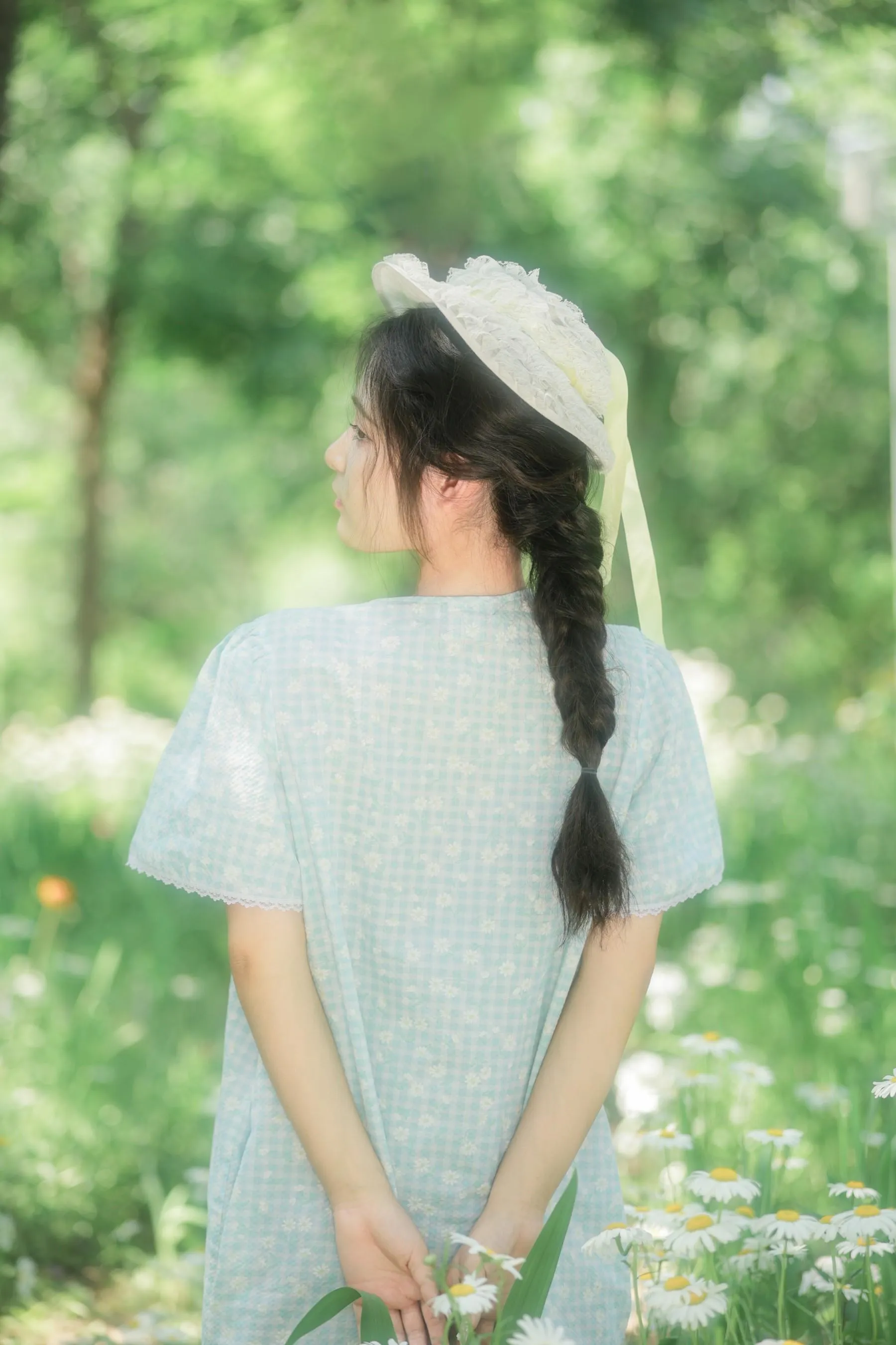 [YITUYU艺图语]2022.09.01 夏天的小雏菊 YY王 [20P]插图2